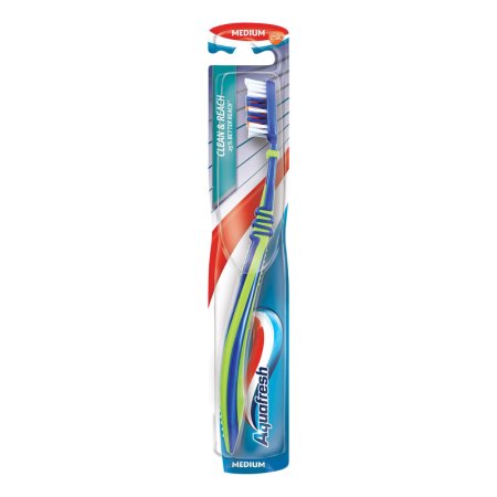 Зубная щетка Aquafresh Clean and Reach средней жесткости (цвет в  ассортименте)