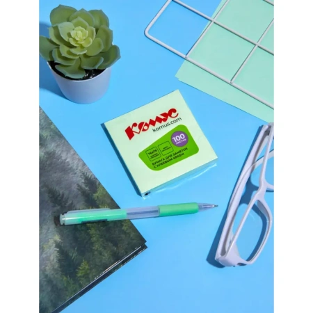 Стикеры Комус 76x76 мм пастельные салатовые (1 блок, 100 листов)