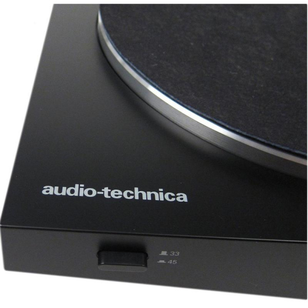 Проигрыватель виниловых дисков Audio-Technica AT-LP3