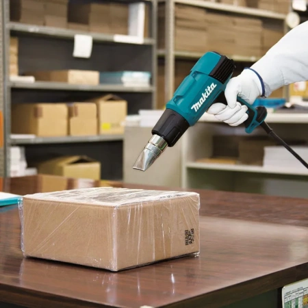 Фен строительный Makita HG6530VK