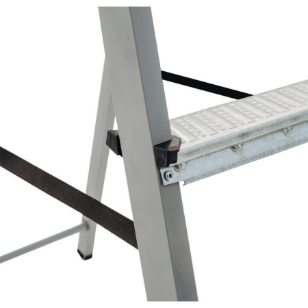 Стремянка стальная 5 ступеней Новая Высота 1150105