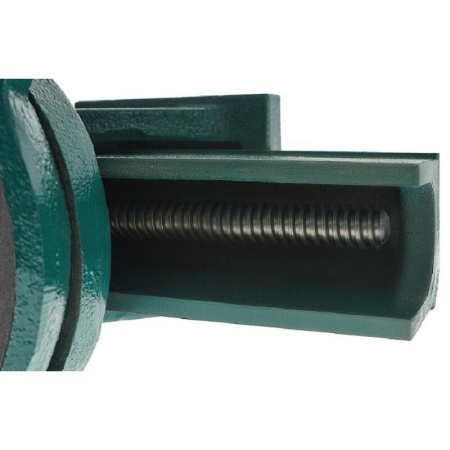 Тиски слесарные Sturm! (1075-01-200)