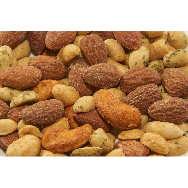Ореховая смесь Your Nut из арахиса, кешью, миндаля в специях и пряностях  80 г
