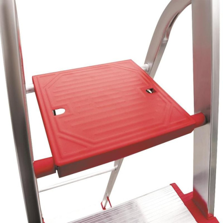 Стремянка алюминиевая 7 ступеней Новая Высота 5110107 Стремянка алюминиевая 7 ступеней Новая Высота 5110107