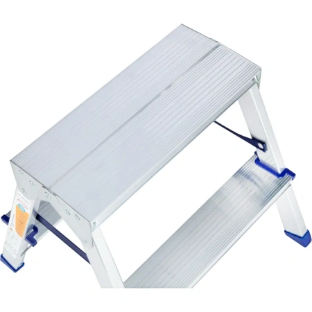 Стремянка алюминиевая 2x3 ступени Комус