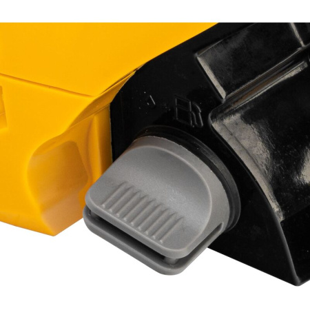 Пила цепная бензиновая Denzel DGS-4516 (95230)