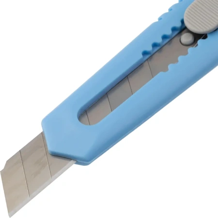 Нож универсальный Attache 18 мм (SX36) Нож универсальный Attache 18 мм (SX36)