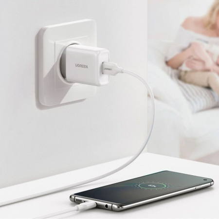 Сетевое зарядное устройство Ugreen CD122 18 Вт