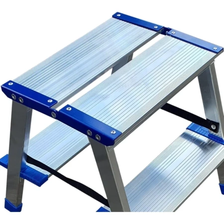 Стремянка алюминиевая двусторонняя 2х2 ступени Tarko (T-114202)