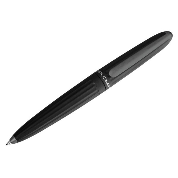 Ручка шариковая Diplomat Aero black цвет чернил синий цвет корпуса черный (артикул производителя D40301040)