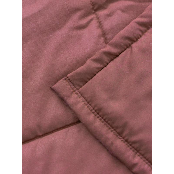 Одеяло KyuAr 180х200 см лебяжий пух/микрофибра стеганое (коричневое)