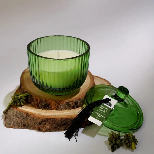 Свеча ароматическая в стакане Вещицы Smoked Wood & Maple 8x9 см