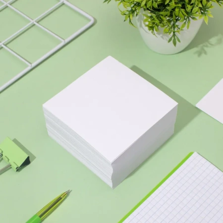 Блок для записей Комус 90x90x50 мм белый (плотность 100 г/кв.м)