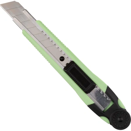 Нож универсальный Attache 18 мм (SX33) Нож универсальный Attache 18 мм (SX33)