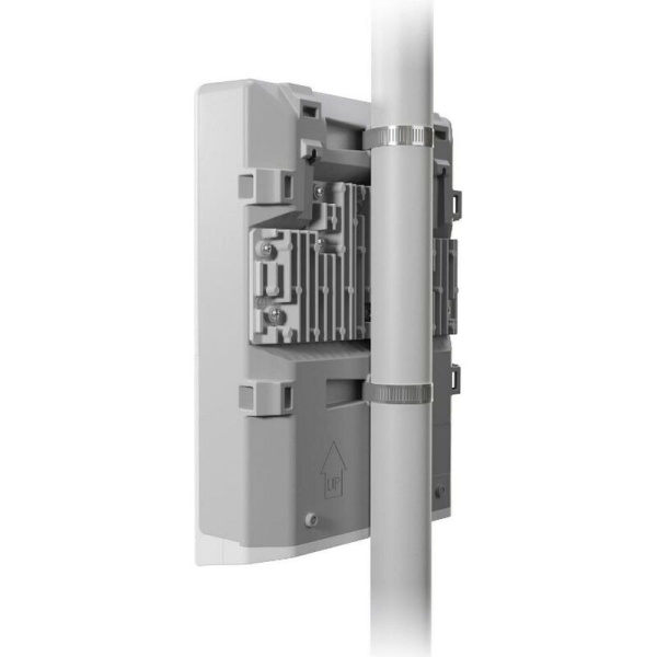 Коммутатор MikroTik netFiber 9 (CRS310-1G-5S-4S+OUT)