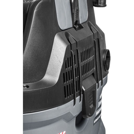 Пылесос строительный Bort BAX-600E (93418149)