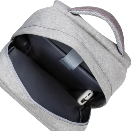 Рюкзак для ноутбука 15.6' Rivacase комбинированный Рюкзак для ноутбука 15.6' Rivacase комбинированный