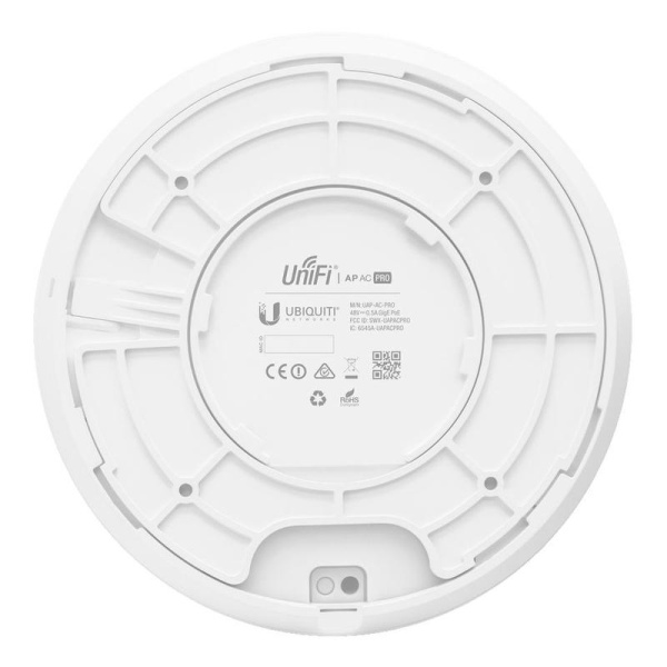 Точка доступа Ubiquiti UniFi UAP-AC-PRO