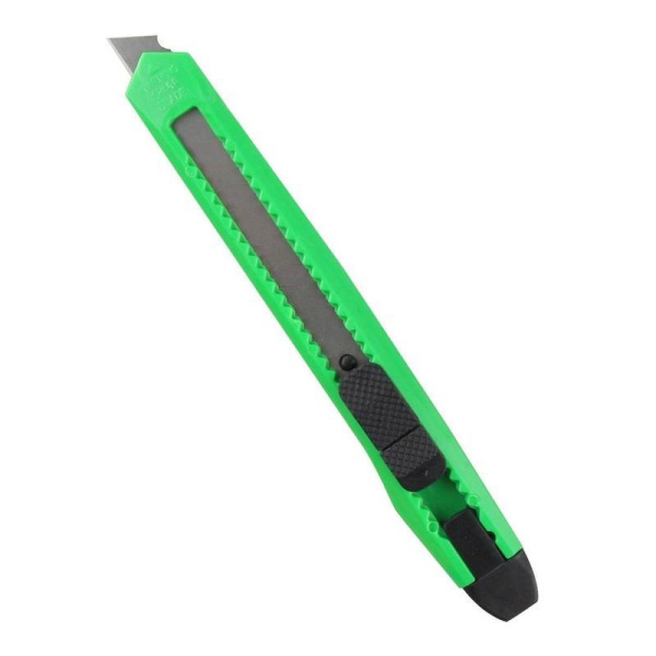 Нож канцелярский Attache Economy с фиксатором (ширина лезвия 9 мм)