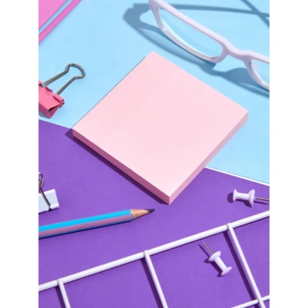 Стикеры Комус 76x76 мм пастельные розовые (1 блок на 100 листов)