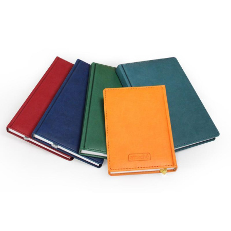 Ежедневник недатированный Attache Сиам искусственная кожа А5 176 листов бордовый (143x210 мм)