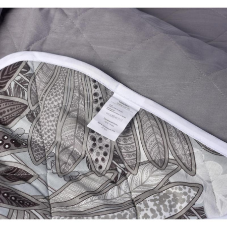 Покрывало стеганное микрофибра 150х200 см в ассортименте