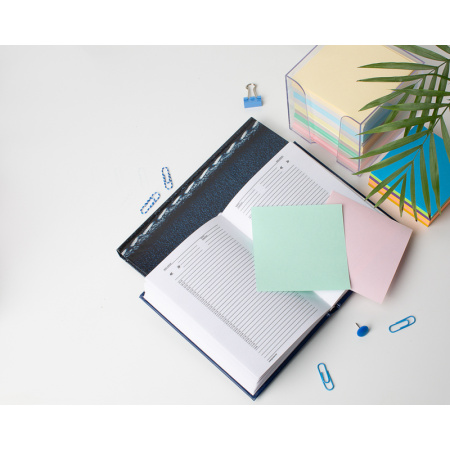 Ежедневник недатированный Attache Economy бумвинил А5 128 листов синий (128x200 мм) Ежедневник недатированный Attache Economy бумвинил А5 128 листов синий (128x200 мм)