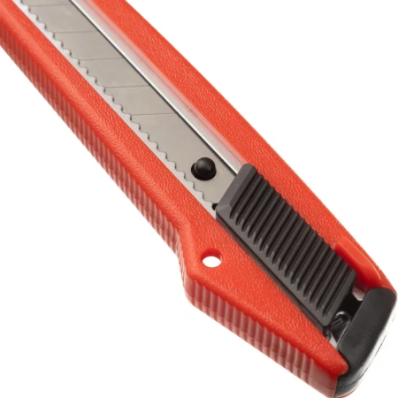 Нож универсальный Attache 18 мм (L501) Нож универсальный Attache 18 мм (L501)