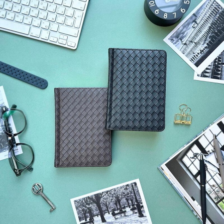 Ежедневник недатированный Magnum А6+ черный