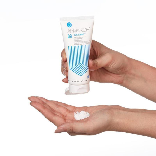 Крем солнцезащитный Армакон Световит SPF30100 мл (1204)