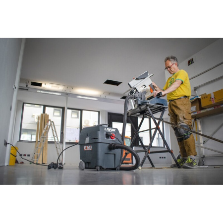 Пылеводосос Lavor Professional Pro Worker EM серый Пылеводосос Lavor Professional Pro Worker EM серый