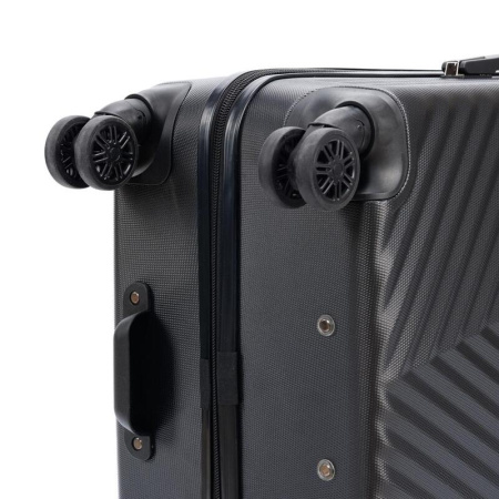 Чемодан Torber Lama 62 литра пластик черный (T1919M-Black) Чемодан Torber Lama 62 литра пластик черный (T1919M-Black)