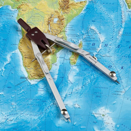 Кронциркуль Attache 170 мм (с запасным грифелем)