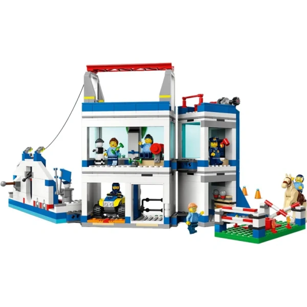 Конструктор робототехнический Lego City Полицейская тренировочная  академия от 6 лет (603720)