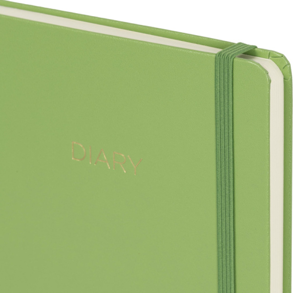 Ежедневник недатированный Attache Dairy А5 зеленый 136 листов (130x210  мм)