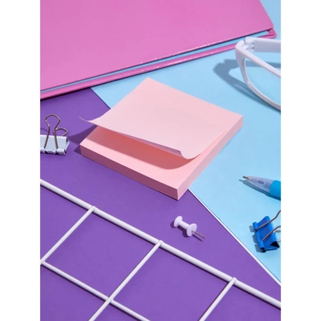 Стикеры Комус 76x76 мм пастельные розовые (1 блок на 100 листов)