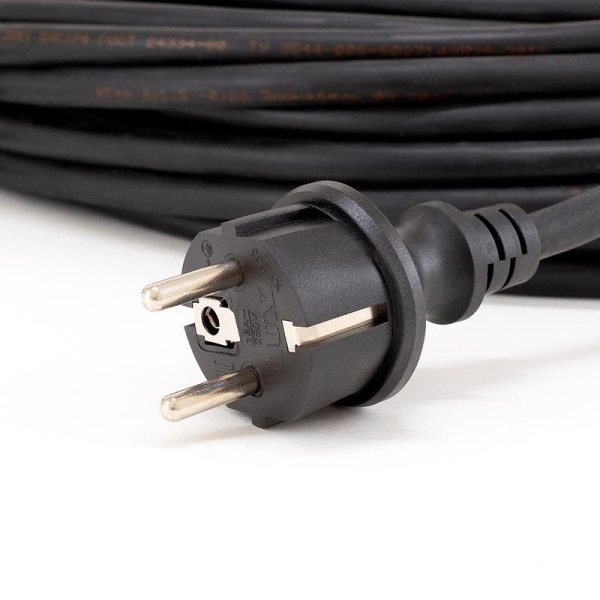 Удлинитель-шнур КОМУС КГ 3х1.5кв.мм 20м 16А 3600Вт IP44 с заземлением 1  розетка