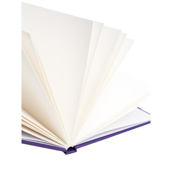 Скетчбук для акварели Малевичъ 14.5х14.5 см 20 листов (фиолетовый)