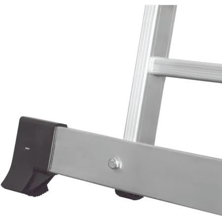 Лестница Новая Высота NV 1230 алюминиевая трёхсекционная 3х8 ступеней  (1230308)