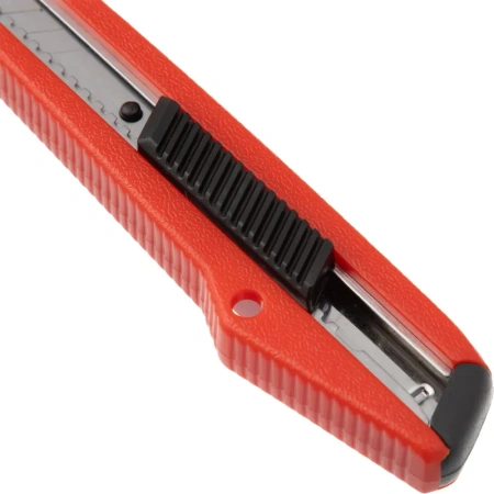 Нож универсальный Attache 9 мм (L501S) Нож универсальный Attache 9 мм (L501S)