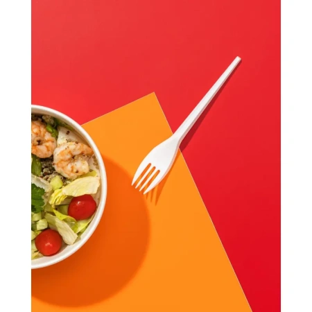 Вилка одноразовая Комус Эконом белая 165 мм 100 штук в упаковке