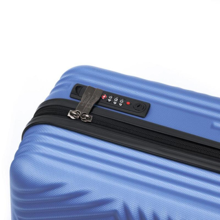 Чемодан Torber Lama 37 литров пластик голубой (T1919S-Blue)