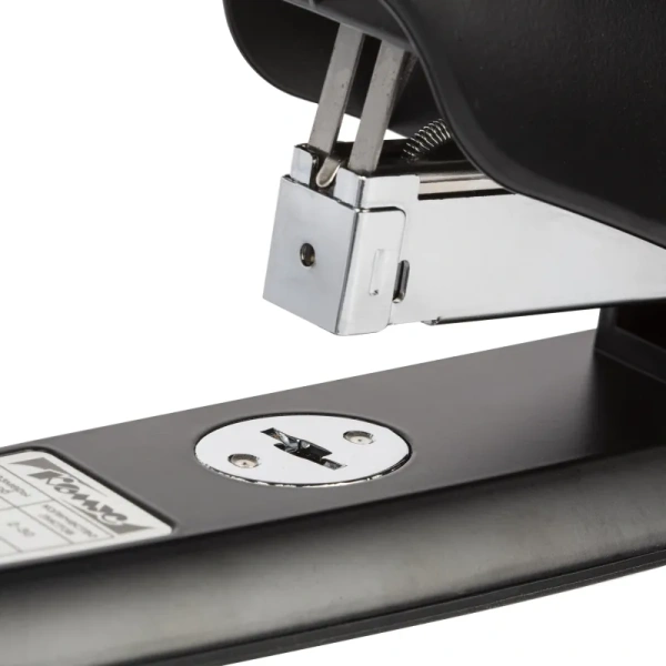 Степлер мощный Комус до 100 листов черный