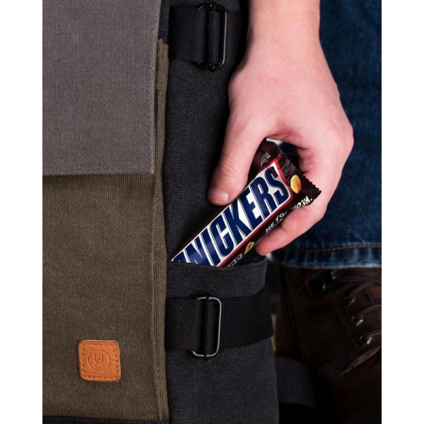 Шоколадный батончик Snickers 50.5 г